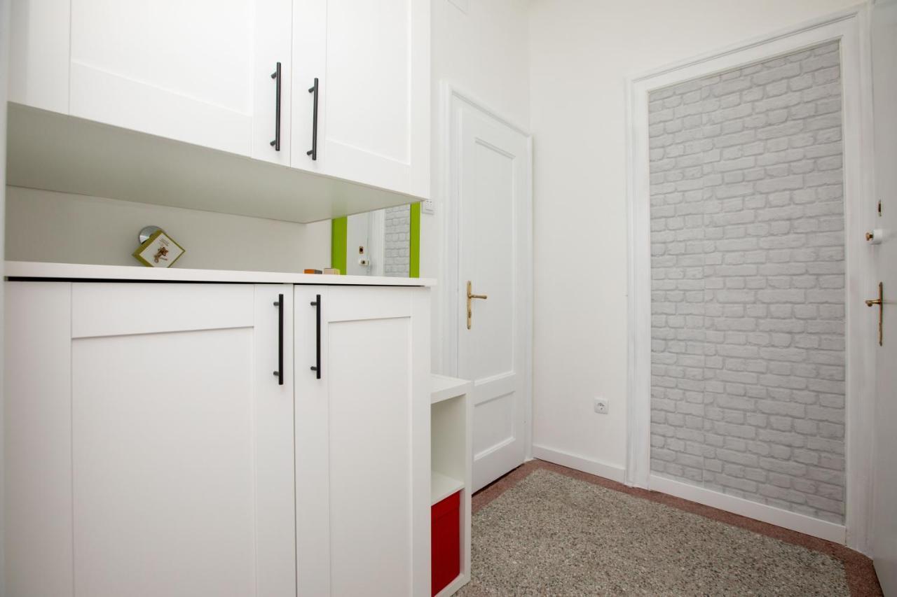 You Will Love It, In Vracar Belgrad Exterior foto
