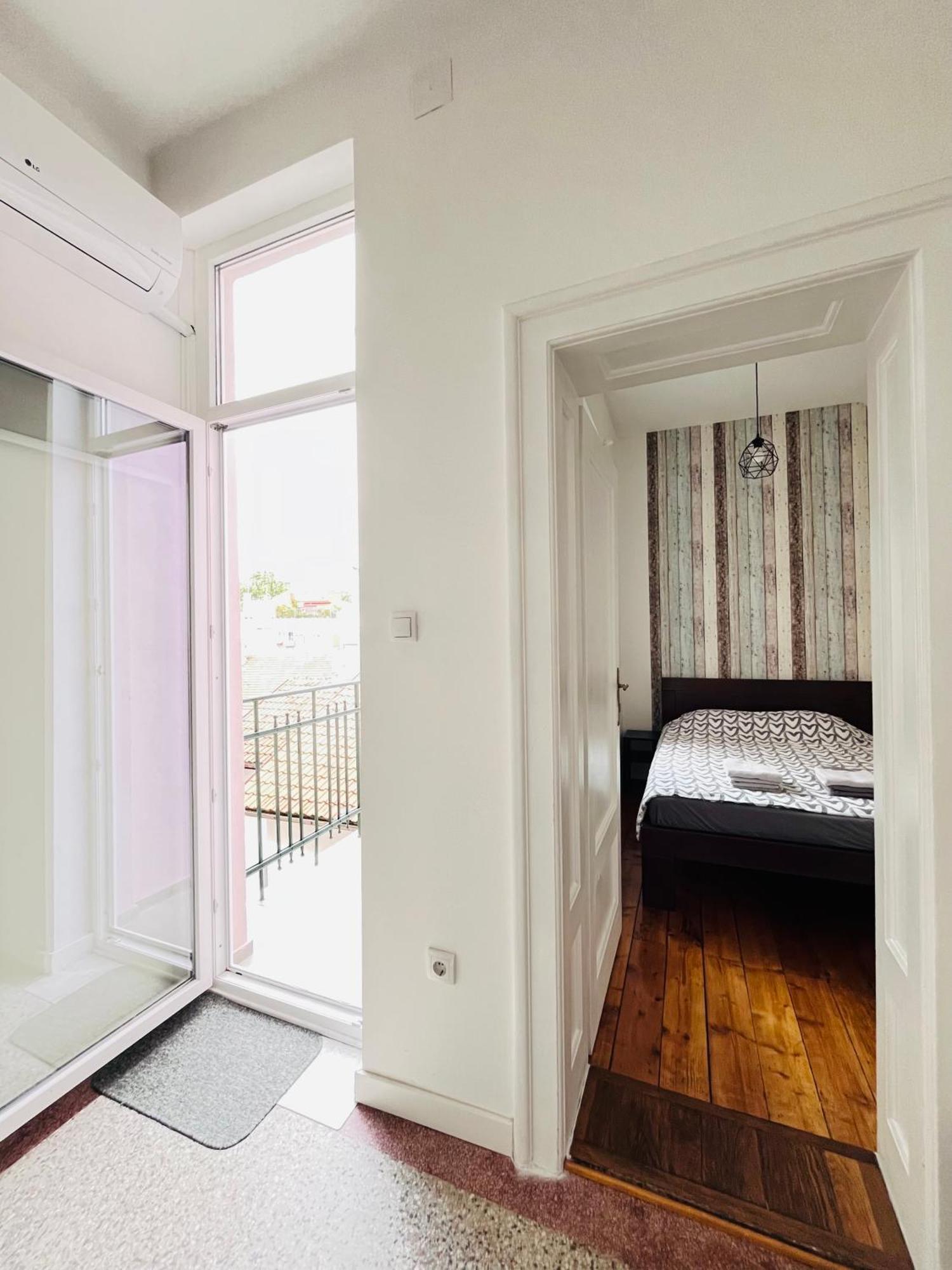 You Will Love It, In Vracar Belgrad Exterior foto